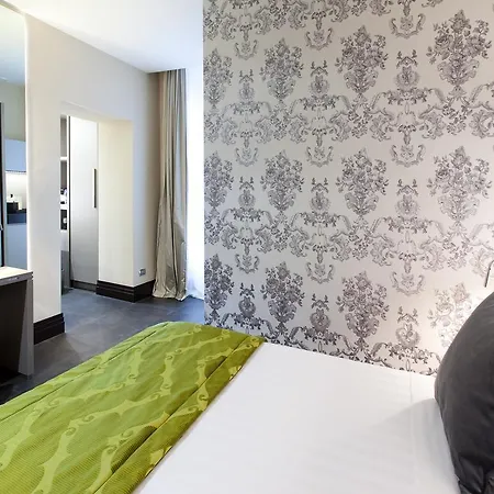 Hotel Quirinale Luxury 3*