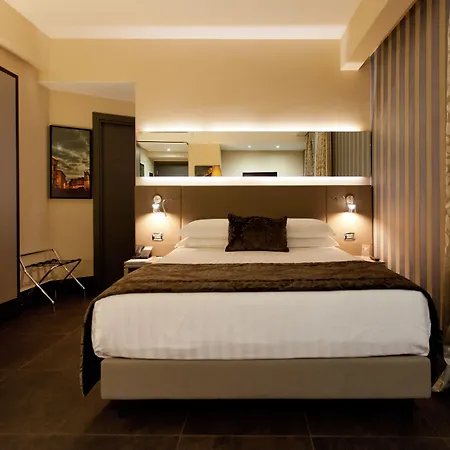 Quirinale Luxury Hotel 3*