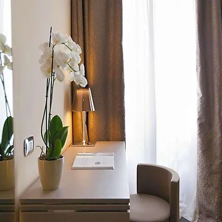 Hotel Quirinale Luxury 3*