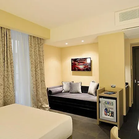 Hotel Quirinale Luxury 3*