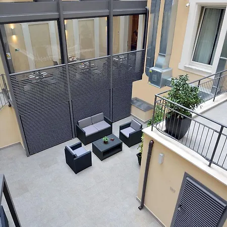 Hotel Quirinale Luxury 3*