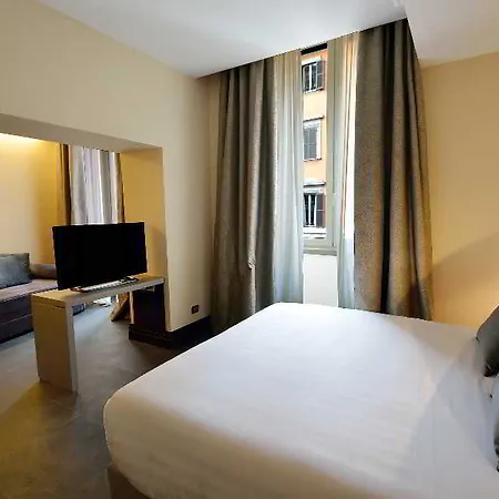 Quirinale Luxury Hotel 3*