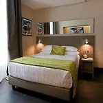 Отель Quirinale Luxury Рим
