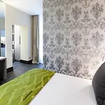 Hotel Quirinale Luxury 3*